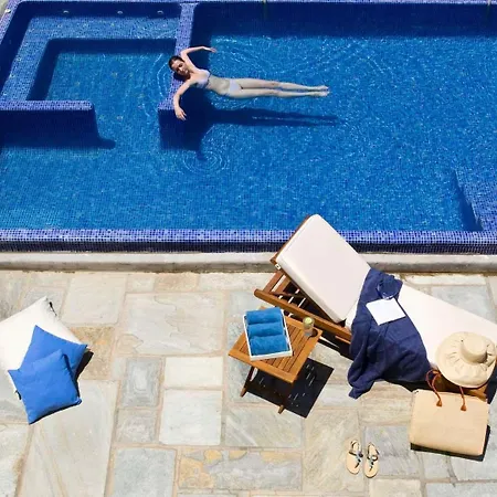 Paros Sleeps 10 Pool Air Con Wifi T478599 * باروس